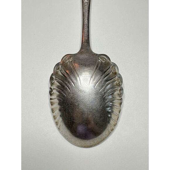 1847 Rogers Brothers "ASSYRIAN HEAD" Spoon Silverplate 6" Monogram "D" on back - Picture 3 of 7